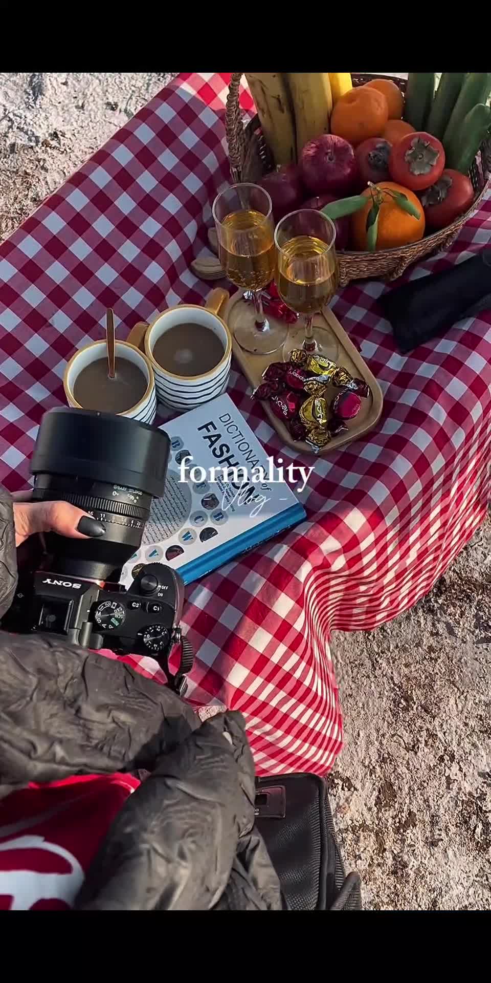 پشت صحنه تیم اجرای فرمالیته قم گنبد نمکی
