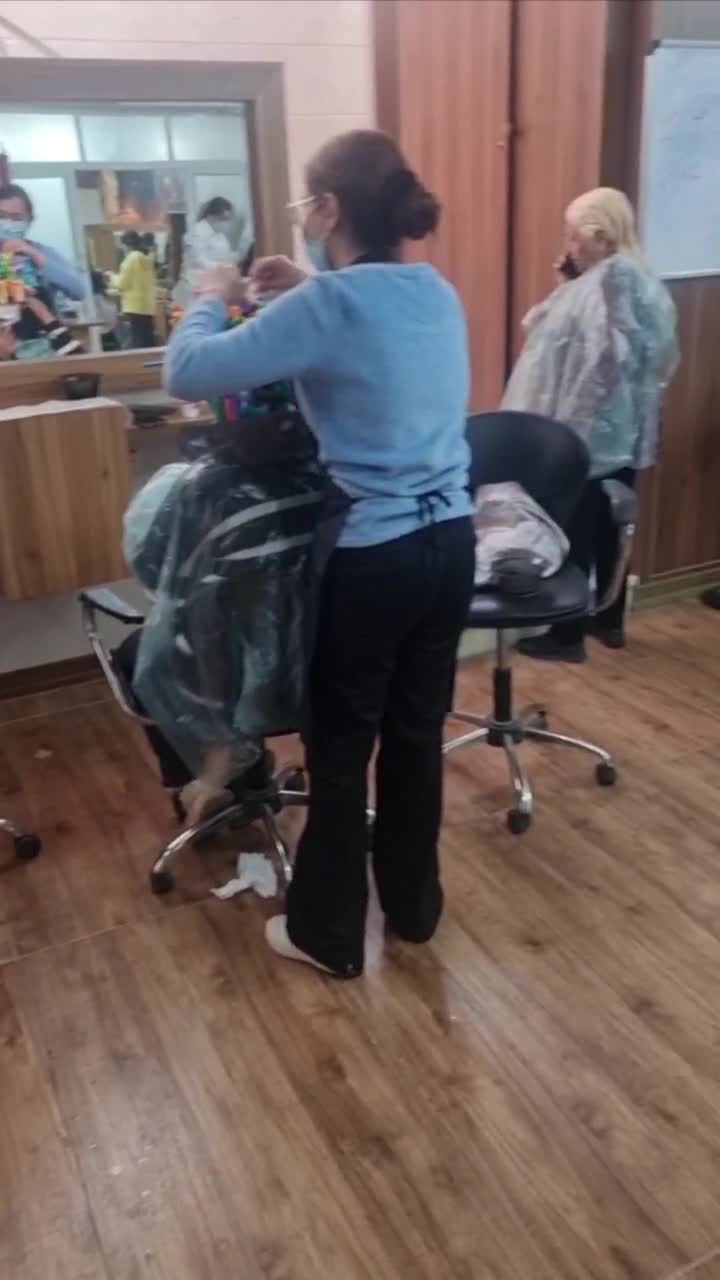 آرایشگاه افسون نجف آباد