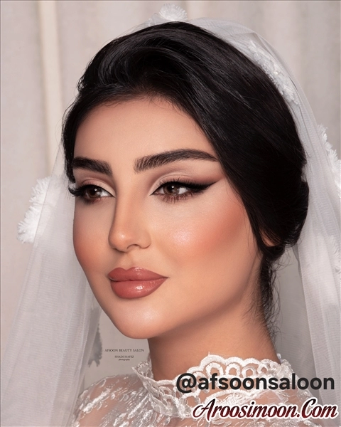 میکاپ کات کریس مناسب عروس