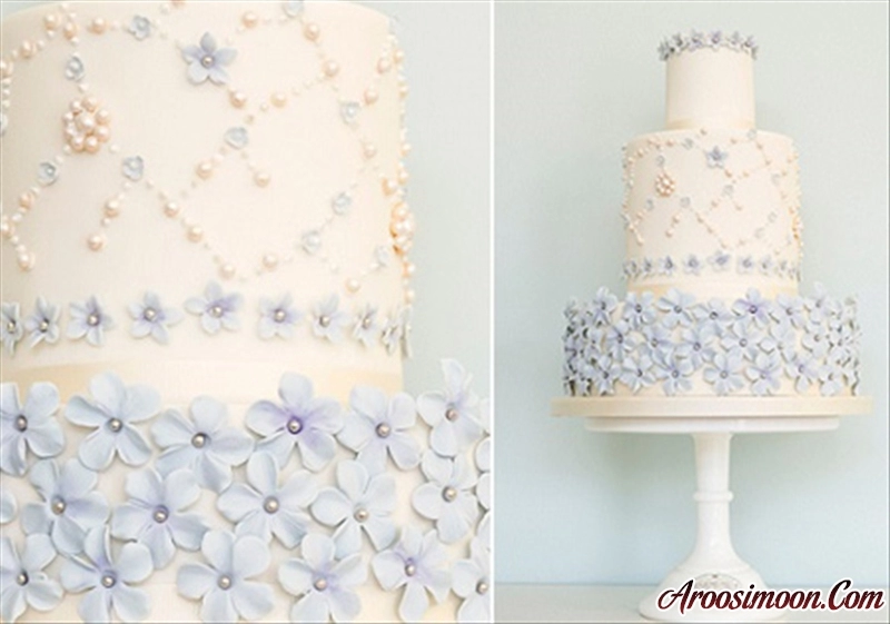 کیک عروس با گل های فوندانتی و مروارید خوراکی